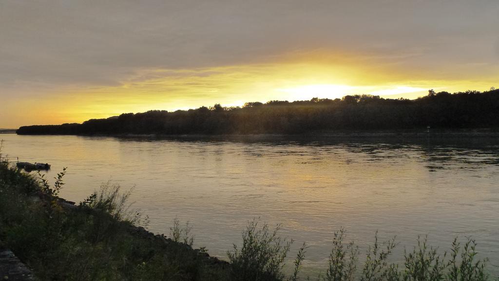 Gasthof-Camping Stumpfer 호텔 Schönbühel an der Donau 외부 사진