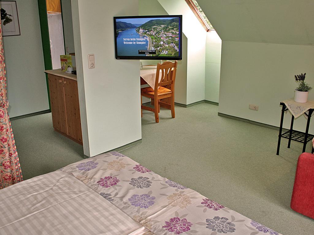 Gasthof-Camping Stumpfer 호텔 Schönbühel an der Donau 객실 사진