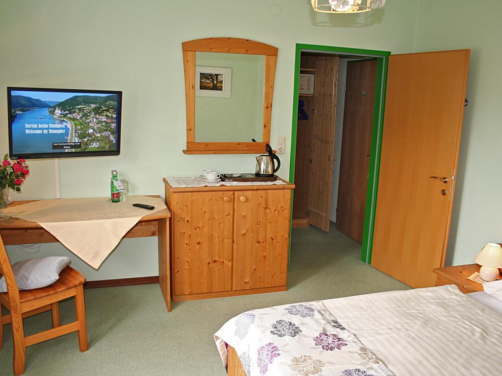 Gasthof-Camping Stumpfer 호텔 Schönbühel an der Donau 객실 사진